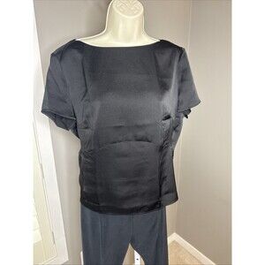 NWT $70 Sz 12 Banana republic short sleeve satin look blouse Lined 12 Classy